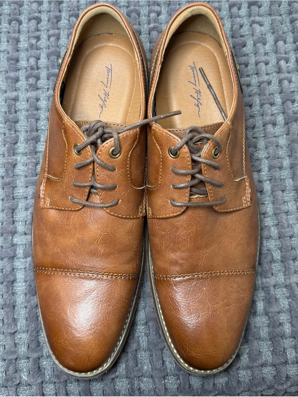 Tommy Hilfiger Men's Tan Leather Derby Dress Shoes